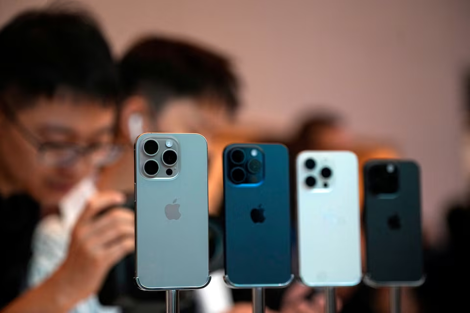 Apple may hire Google to build Gemini AI engine into next-generation iPhone 1 Apple may hire Google to build Gemini AI engine into next-generation iPhone
